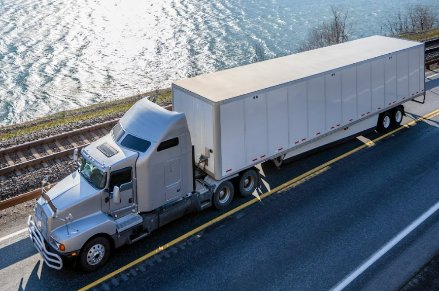 How Truck Route Optimization Can Improve Your Fleet’s Productivity and Driver Safety